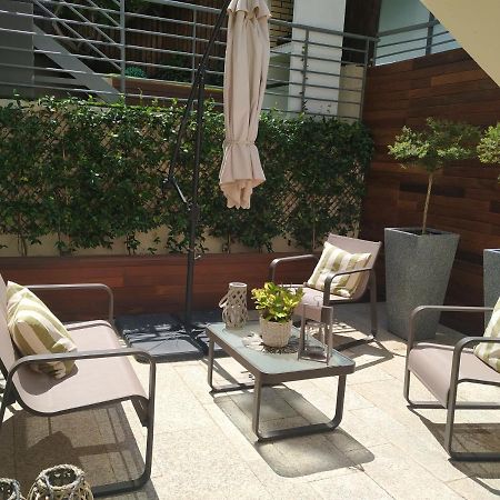Apartamento Doctor Guiu Apartment Мадрид Екстериор снимка
